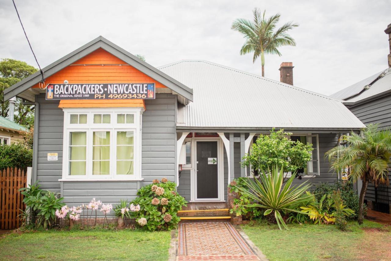 Backpackers Newcastle Hostel Bagian luar foto