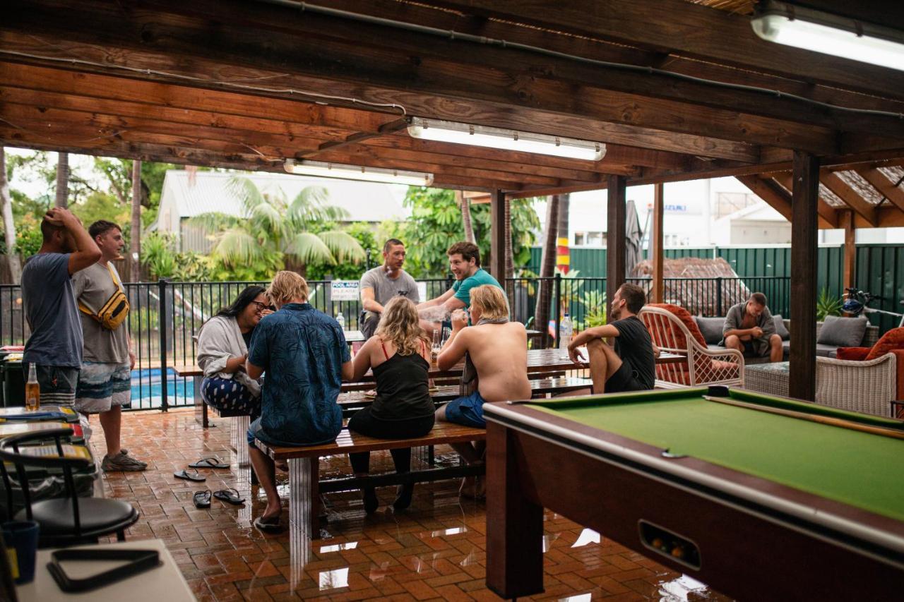 Backpackers Newcastle Hostel Bagian luar foto