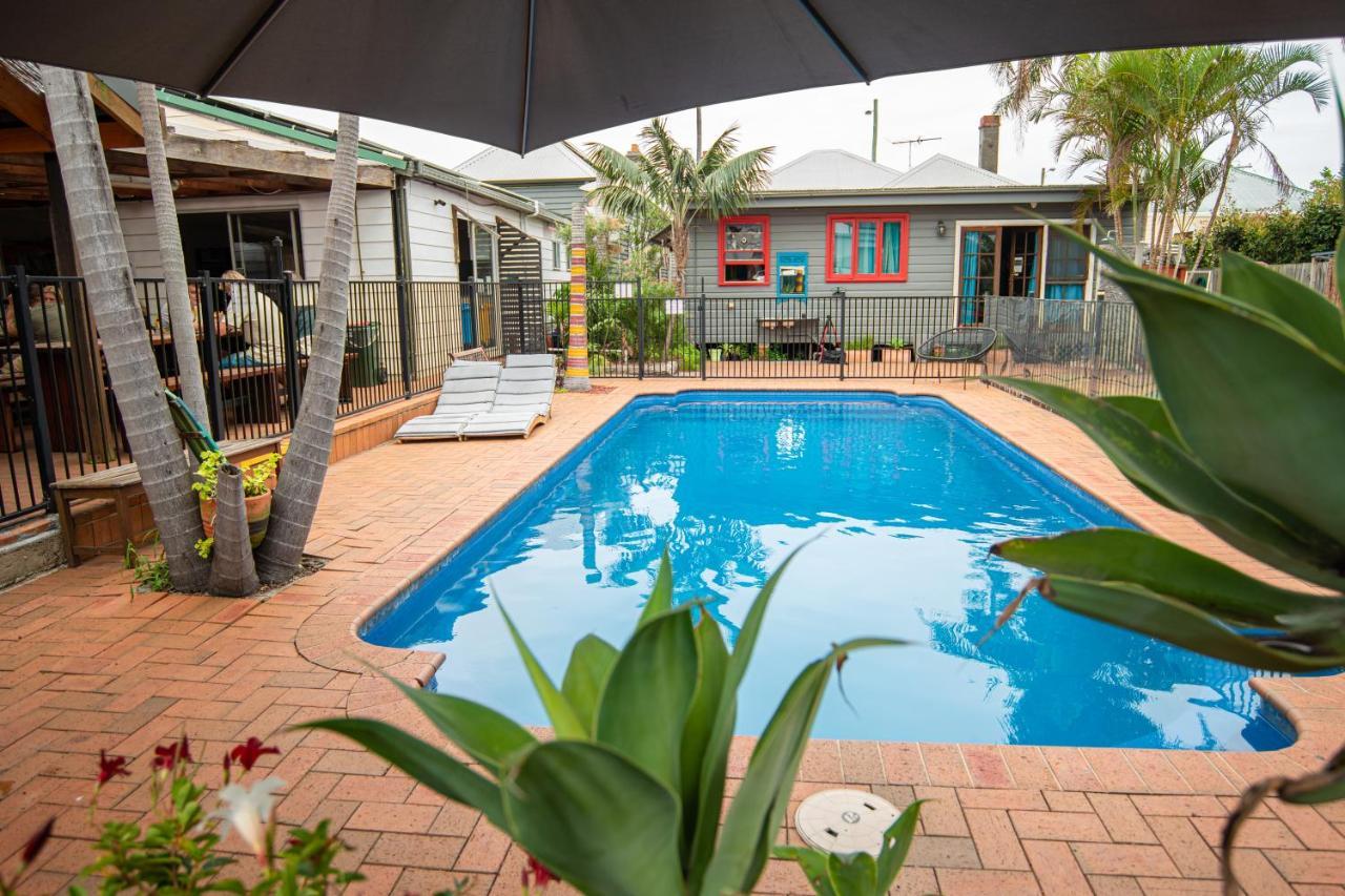 Backpackers Newcastle Hostel Bagian luar foto